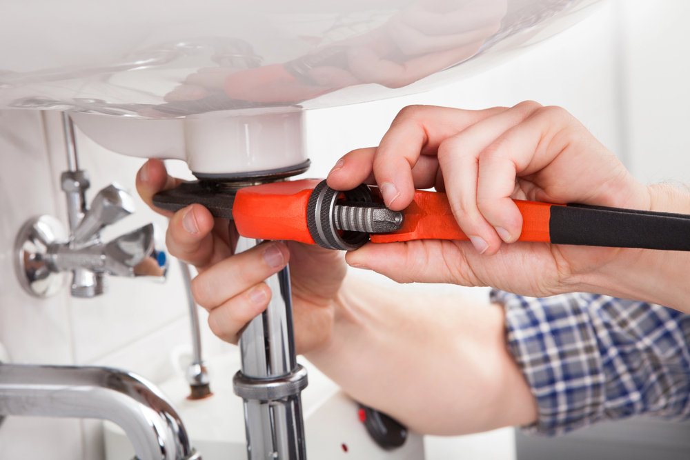 Professional plumber performing plumbing repairs in Santa Rosa, CA