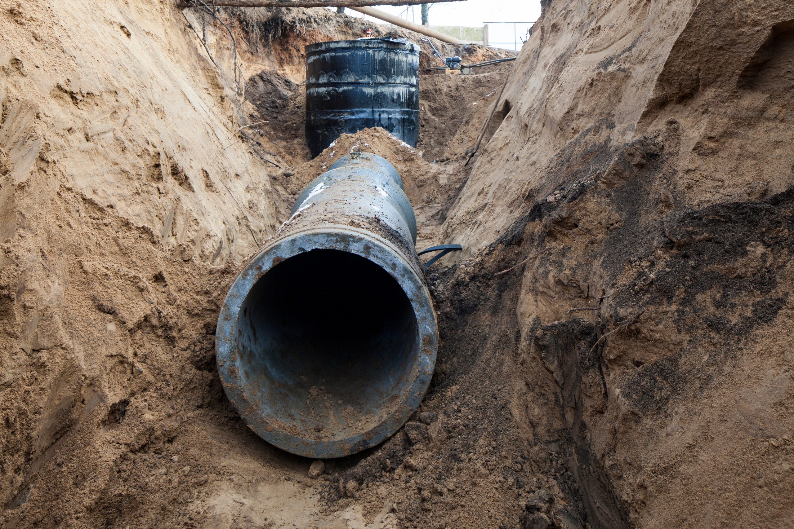 Plumber cleaning and repairing a residential sewer line in Santa Rosa, CA